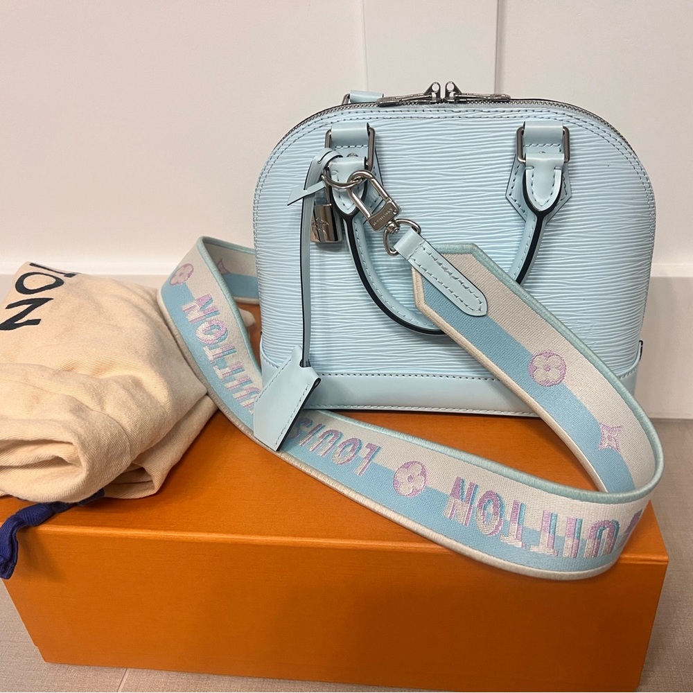 Louis Vuitton Alma BB